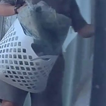 Laundry King - How my basket came back  and note this was all that clothes... - Laundromat Near Me - Los Angeles, California