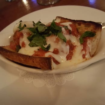 Il Posto Bistro - Meatballs parmesan appetizer..must get - Wine Bars Near Me - Canandaigua, New York