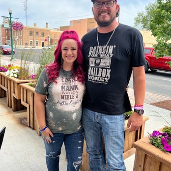Milner's Gate - Idaho Craft Brewery - Patio - Breweries Near Me - Twin Falls, Idaho Milner's Gate - Idaho Craft Brewery - Patio - Breweries Near Me - Twin Falls, Idaho
