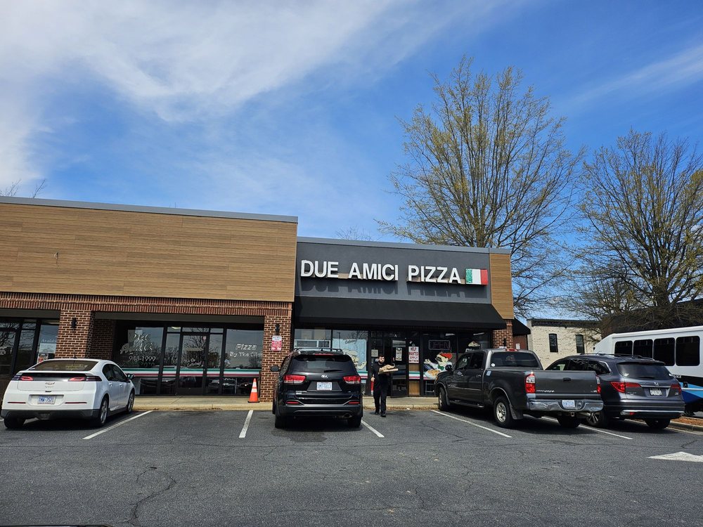 Due Amici Pizza