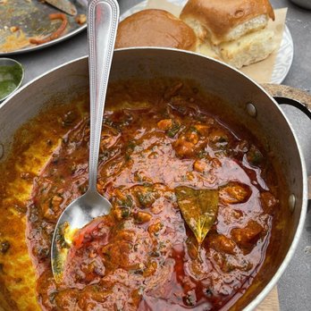 Dhamaka - Gurda Kapoora with Pav - spicy but mouth wateringly yummy! Keep that water in reach' - Indian Near Me - New York, New York Dhamaka - Gurda Kapoora with Pav - spicy but mouth wateringly yummy! Keep that water in reach' - Indian Near Me - New York, New York