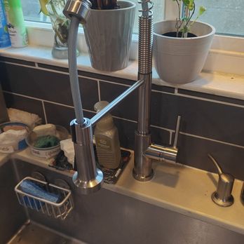 Orange County Drains and Sewer Services - Kitchen faucet replacement. - Plumbing Near Me - Anaheim, California