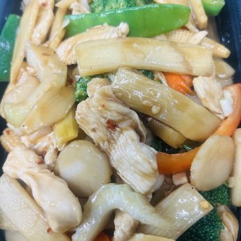 Thai Charm - Thai Near Me - Warren, Michigan