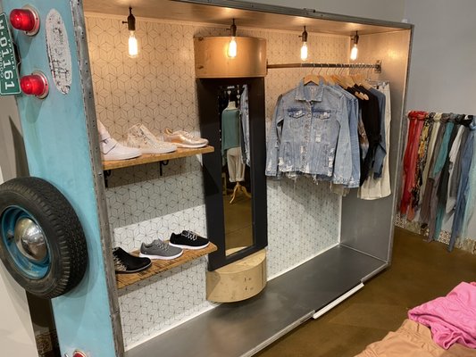 Goose & the Goat Shoes, Clothing, Accessories by null