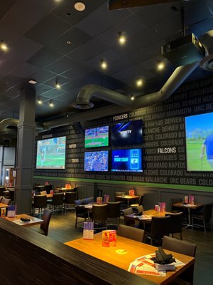 Dave & Buster's Denver by null