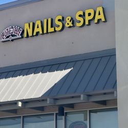 Cute Icle Nail & Spa By Kelly - Location