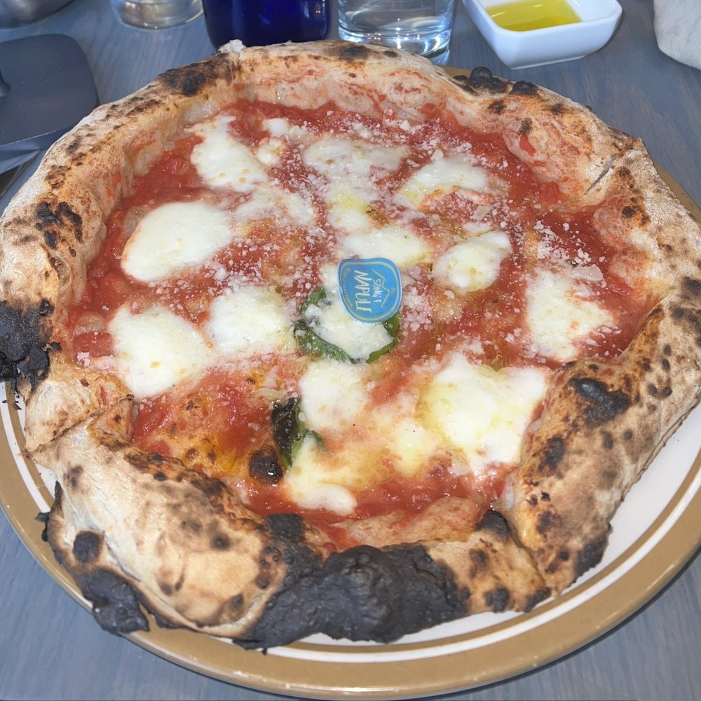 Song E Napule - Rutherford - Bufalina very good! - Pizza Near Me - Rutherford, New Jersey