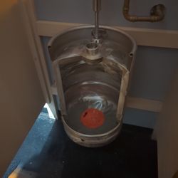 J J Ratigan Brewing Company - Coolest Urinal ever!!!