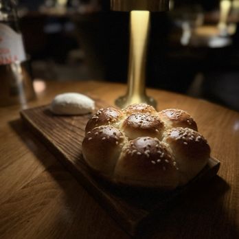 Verse - Hokkaido milk buns - Seafood Near Me - Toluca Lake, California Verse - Hokkaido milk buns - Seafood Near Me - Toluca Lake, California