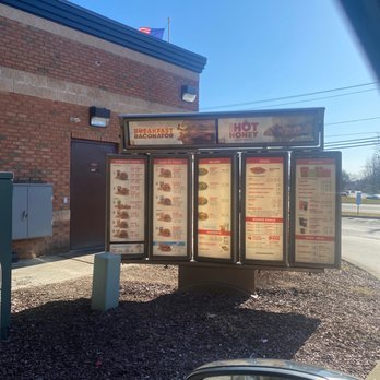 Wendy's - the menus on the side of the building - Fast Food Near Me - Pittsfield, Massachusetts