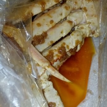 Boat House - The garlic butter snow crab legs amazing!! $16.99 lb - Cajun/Creole Near Me - Alhambra, California