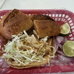 Tortas Ahogadas El Rey - Torta Ahogada combo (with 2 tacos dorados de papa)