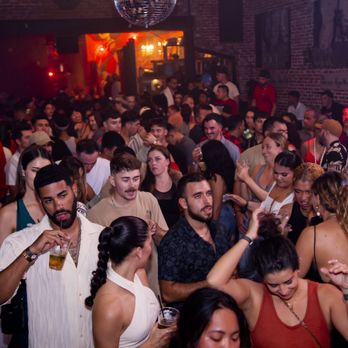 Fuego Hawaii Entertainment - Dance Clubs Near Me - Honolulu, Hawaii Fuego Hawaii Entertainment - Dance Clubs Near Me - Honolulu, Hawaii