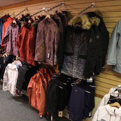 Alpina Ski Shop