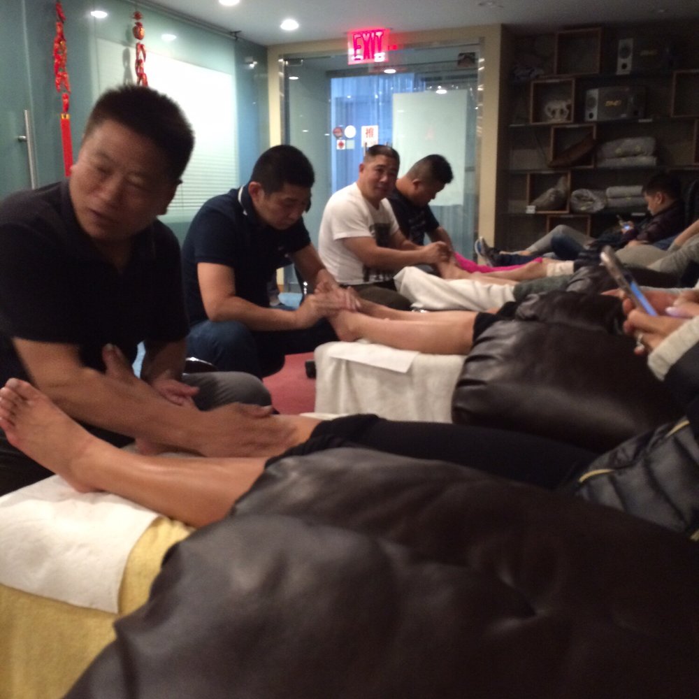 Coco Spa Inc - Foot massages ready to go for only 20 a hour but basically they demand 10 bucks tip which is kind of steep since its a 50% tip. - Massage Near Me - Flushing, New York Coco Spa Inc - Foot massages ready to go for only 20 a hour but basically they demand 10 bucks tip which is kind of steep since its a 50% tip. - Massage Near Me - Flushing, New York