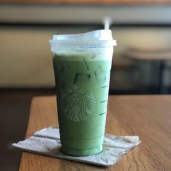 Starbucks - Venti Iced Matcha Latte Light Ice