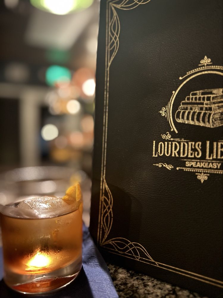 Lourde's Library Image