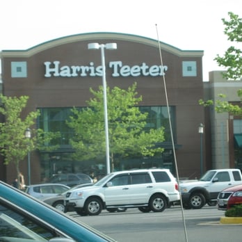 Harris Teeter - Teeter Storefront - Grocery Near Me - Reston, Virginia