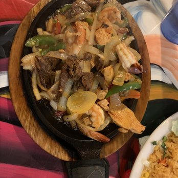 El Tapatio - Steak & Shrimp Fajita. - Mexican Near Me - Page, Arizona El Tapatio - Steak & Shrimp Fajita. - Mexican Near Me - Page, Arizona