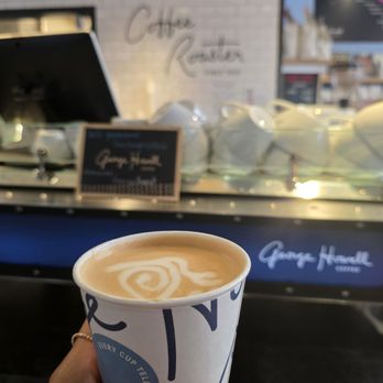 George Howell Coffee - Latte with oatmilk - Coffee & Tea Near Me - Boston, Massachusetts