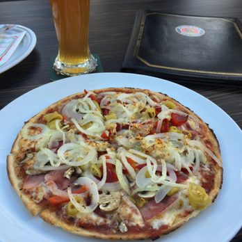Pizzeria Ristorante Pascale - Amore Pizza - Heavier on the onions than I was planning but still good. - Pizza Near Me - Pressath, BY Pizzeria Ristorante Pascale - Amore Pizza - Heavier on the onions than I was planning but still good. - Pizza Near Me - Pressath, BY
