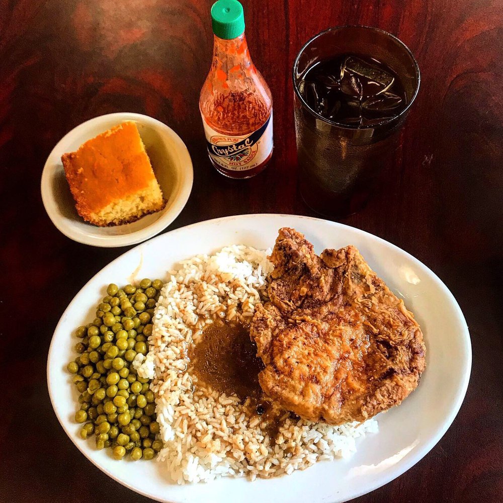 HURST’S RESTAURANT 44 Photos & 48 Reviews Southern 2152 Airline