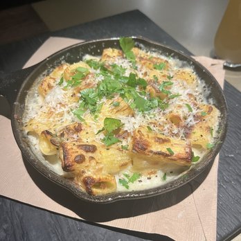 Virtuous Pie - Alfredo Skillet - Pizza Near Me - Victoria, British Columbia