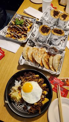 Mandu-Ya Korean Fusion Dumpling(inside Gogi on the Go) by null