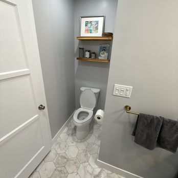 Lynx construction - At Omry's suggestion, we moved the toilet into the old shower location to open up the bathroom footprint. - General Contractors Near Me