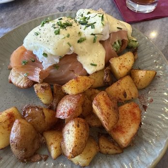Flora - Smoked Salmon Benedict - Breakfast & Brunch Near Me - San Diego, California Flora - Smoked Salmon Benedict - Breakfast & Brunch Near Me - San Diego, California