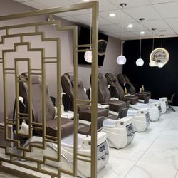 Gallery Nails & Spa - Spa chairs decor