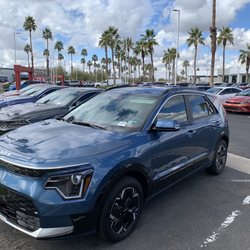Courtesy Kia - Kia Niro mineral blue 2024 $44,196