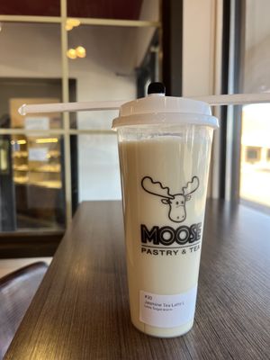 Moose Pastry & Tea by null