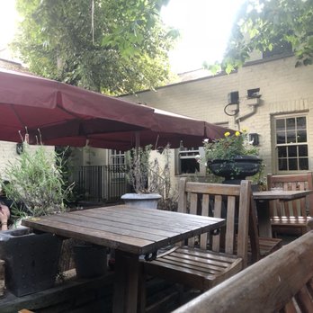 The Windsor Castle - Pubs Near Me - London, XGL The Windsor Castle - Pubs Near Me - London, XGL