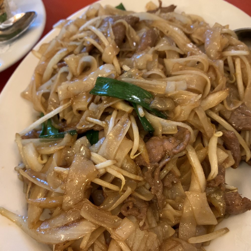 Blazing Noodles - Beef chowmein ... pretty good (Fēicháng hǎo) - Thai Near Me - Temecula, California Blazing Noodles - Beef chowmein ... pretty good (Fēicháng hǎo) - Thai Near Me - Temecula, California