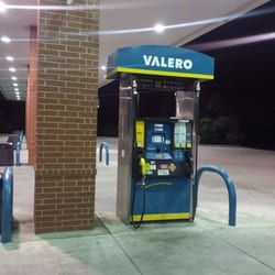 Valero - Gas only $1.65 IN the Woodlands. Wow!