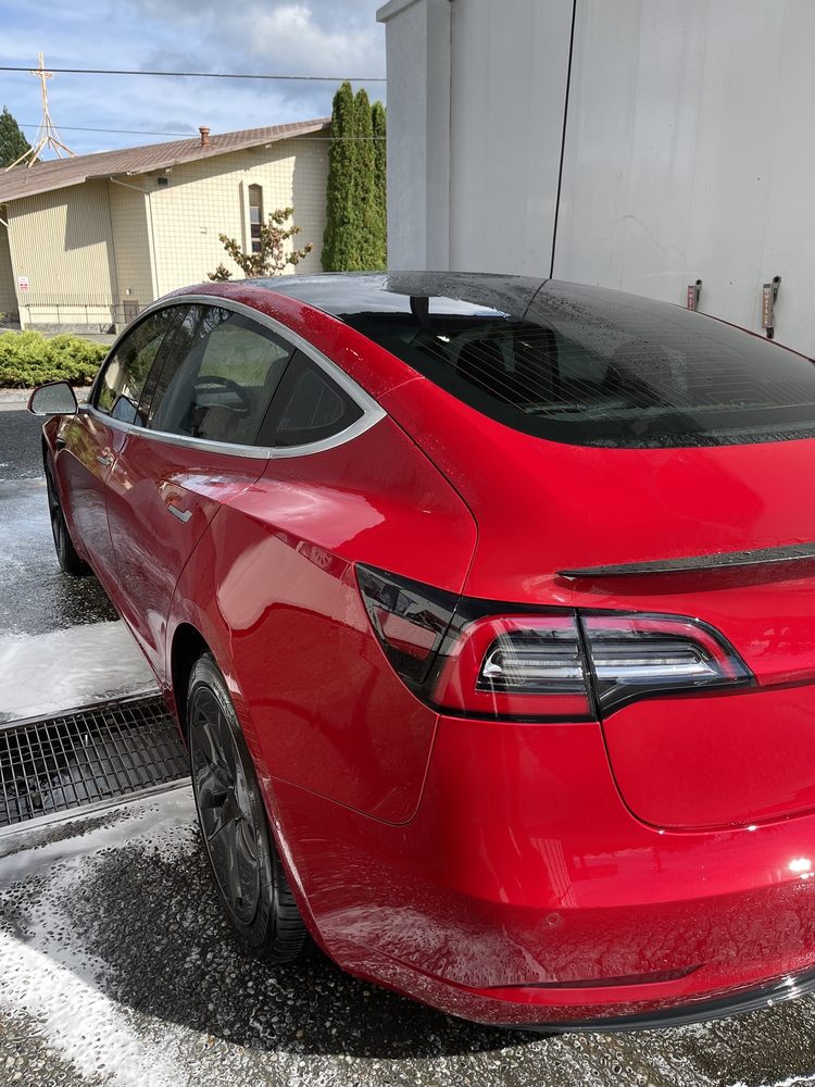 SPLASH N’ DASH CAR WASH 1423 E College Way, Mount Vernon, Washington