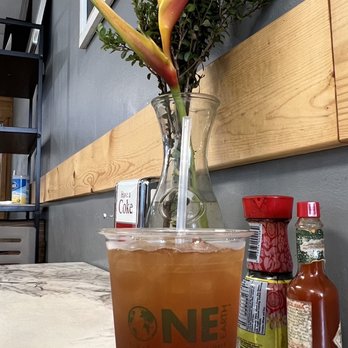 Da Kitchen Maui - Lychee Ice Tea - very refreshing - Hawaiian Near Me - Kihei, Hawaii