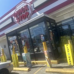 Quick Stop - Don't come here spend your money else's where