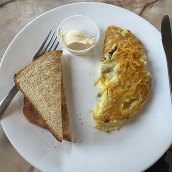 Lil Black Bear Cafe - Bacon 2 Eggs with Meat and Cheese with Toast Omelette - Sandwiches Near Me - Pigeon Forge, Tennessee Lil Black Bear Cafe - Bacon 2 Eggs with Meat and Cheese with Toast Omelette - Sandwiches Near Me - Pigeon Forge, Tennessee