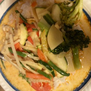 TanTamar - Coconut vegetable curry - Pan Asian Near Me - Kiel, SH TanTamar - Coconut vegetable curry - Pan Asian Near Me - Kiel, SH
