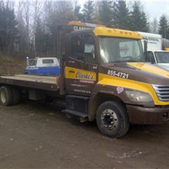 Clarke's Towing - Photo - Towing Near Me - Moncton, New Brunswick