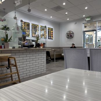 Viet Time - Interior - Vietnamese Near Me - San Bruno, California