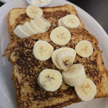 Shirley's - Banana frech toast - American Near Me - Saratoga Springs, New York Shirley's - Banana frech toast - American Near Me - Saratoga Springs, New York