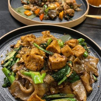 Siam Thai - Drunken noodles - Thai Near Me - Flushing, New York Siam Thai - Drunken noodles - Thai Near Me - Flushing, New York
