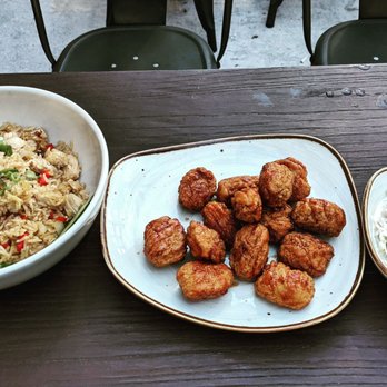 Bonchon Durbin Park - Chicken fried rice, soy garlic boneless chicken, and coleslaw - Korean Near Me - St John's, Florida Bonchon Durbin Park - Chicken fried rice, soy garlic boneless chicken, and coleslaw - Korean Near Me - St John's, Florida