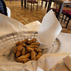 Grow fresh local food - Boiled Peanuts
