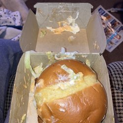 McDonald's - Spicy Deluxe Crispy Chicken Sandwich