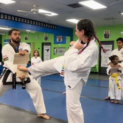 Martial Arts Academy Of Tang Soo Do Az - Breaking a board at belt testing