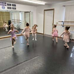 Darla's School of Dance - Pre Ballet Class.... Full of Energy